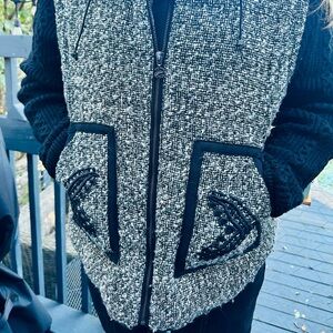 Desigual warm jackets with detachable sleeves